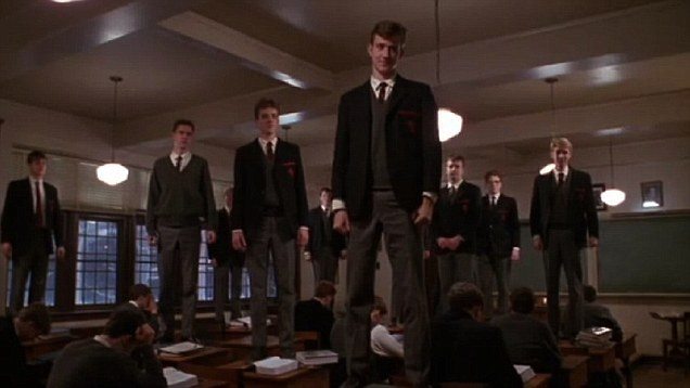 A new English teacher, John Keating (Robin Williams), is introduced to an all-boys preparatory school that is known for its ancient traditions and high standards. He uses unorthodox methods to reach out to his students, who face enormous pressures from their parents and the school. With Keating's help, students Neil Perry (Robert Sean Leonard), Todd Anderson (Ethan Hawke) and others learn to break out of their shells, pursue their dreams and seize the day.