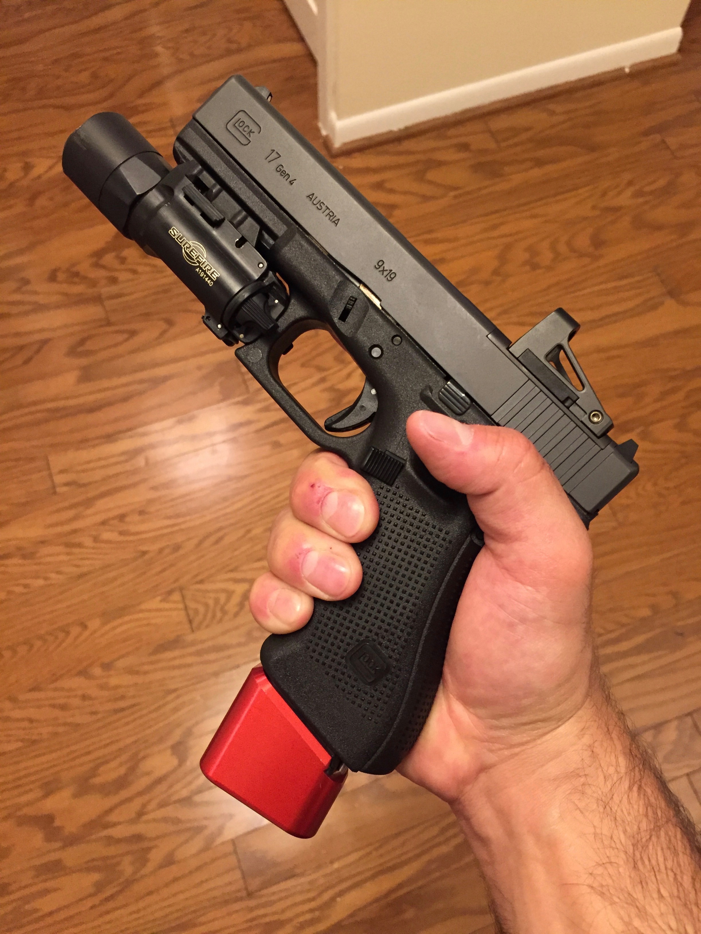 Glock Airsoft Review • Spotter Up