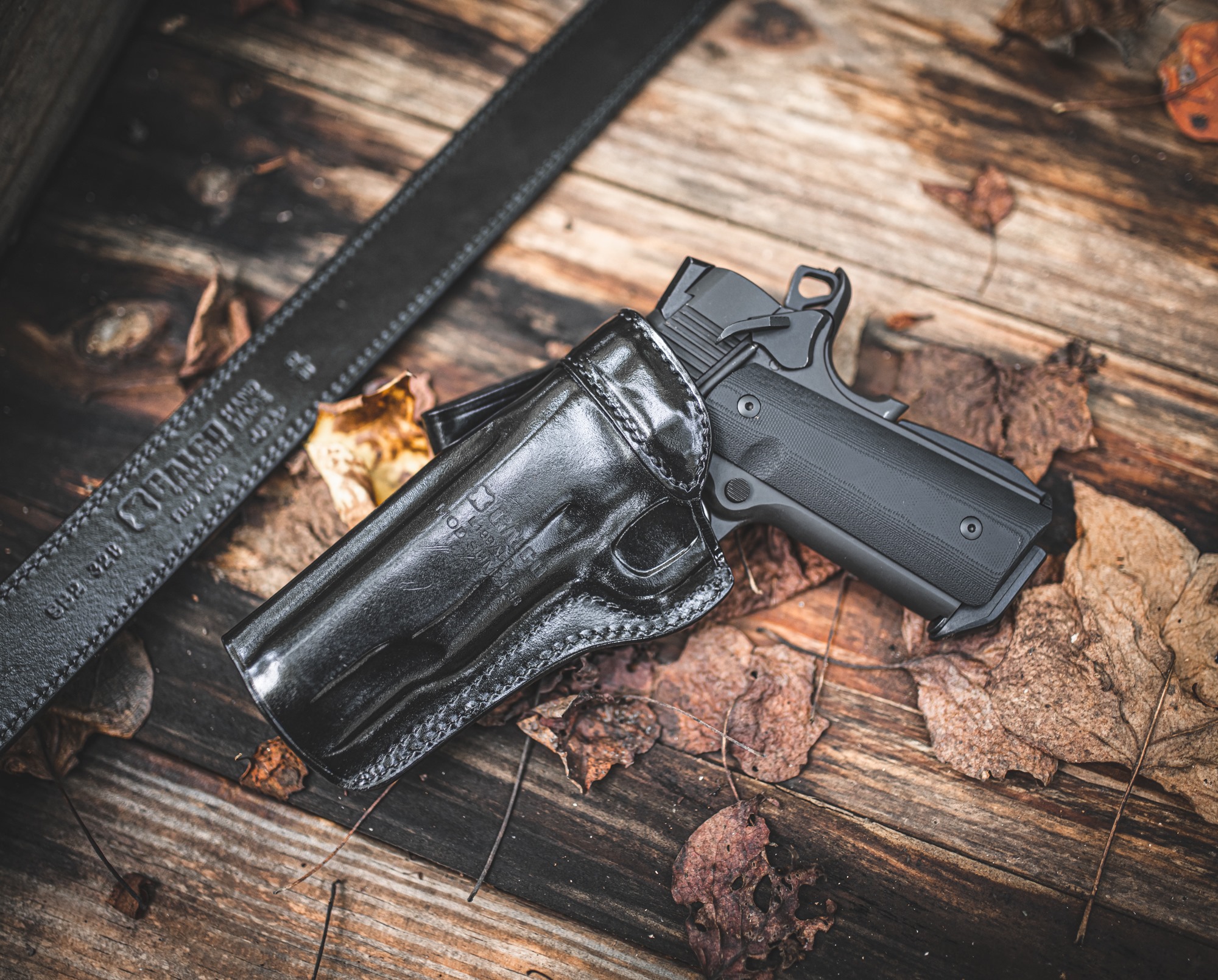 How to Choose a Dress Gun Belt • Spotter Up