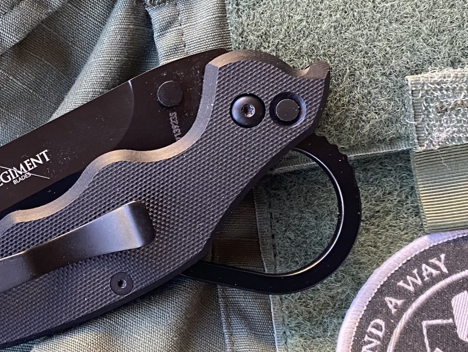 Stroup Knives Non Metallic Regiment Blades Low Viz G10 Non